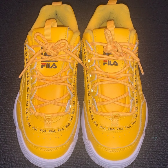 Fila Shoes - yellow fila shoes ( only worn once)